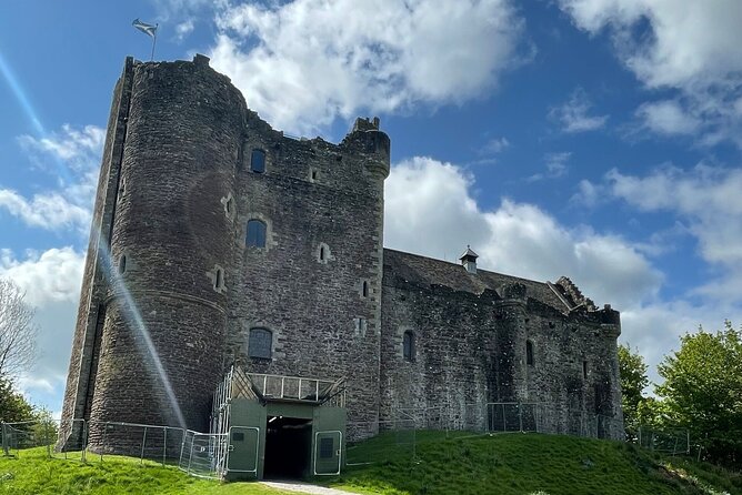 1 Day Castles, West Highlands and Loch Lomond Tour from Edinburgh - Inveraray on Loch Fyne: Lunch Time Plus Inveraray Jail (Optional)