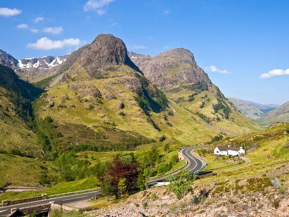2-Day Inverness and the Highlands Very Small Group Tour from Edinburgh - Clava Cairns and the Cairngorms: older than the Jacobites