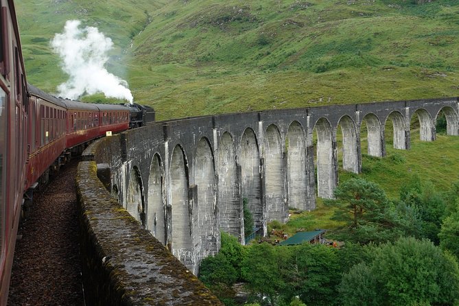 2-Day Jacobite Experience including the Hogwarts Express from Edinburgh - Enter Edinburgh Morning and Settle In for the Highlands
