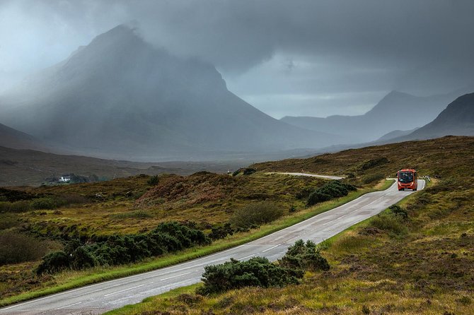 3-Day Isle of Skye Inverness Highlands and Glenfinnan Viaduct Tour from Edinburgh - Comfort, safety, and guide style on a mini coach