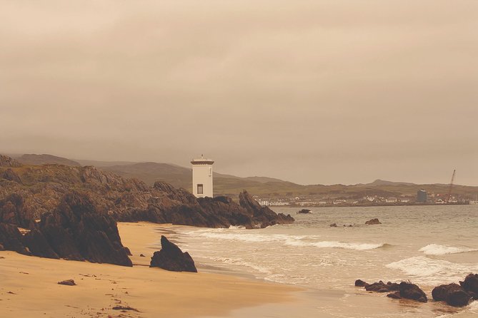 4-Day Islay & Whisky Tour Including Admissions from Edinburgh - Day 3 heavy smoke day: Ardbeg, then Laphroaig, plus Kildalton Cross