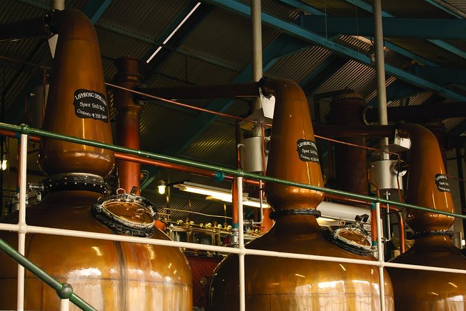 4-Day Islay & Whisky Tour Including Admissions from Edinburgh - Meet at 8:30, then settle in for the 16-seat Mercedes ride