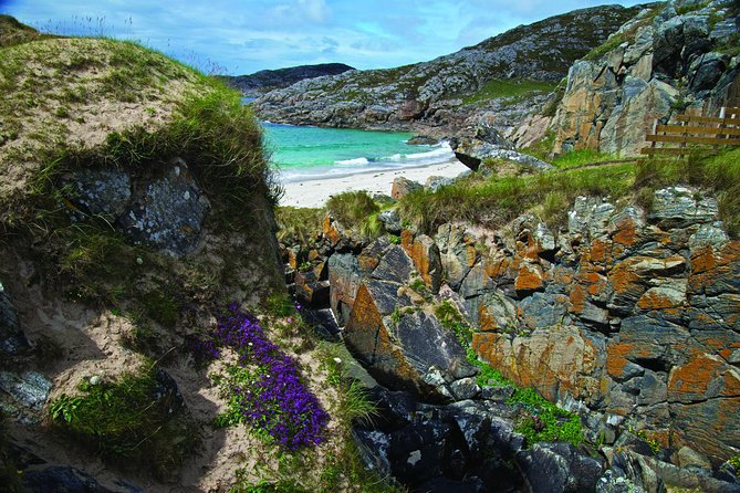 5-Day Highland Explorer and Isle of Skye Small-Group Tour from Edinburgh - Day 2: Ardvreck Castle Ruins, Assynt Crofting, and Achmelvich’s White Sand