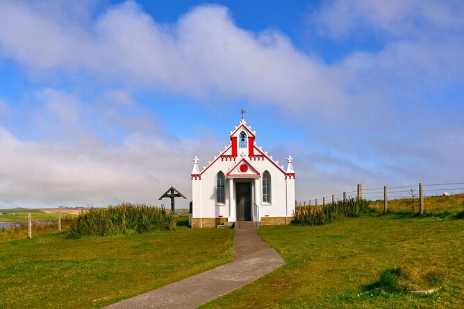 5 Day Orkney Islands and North Coast 500 Tour from Edinburgh - Day 4 on the Mainland Again: Ferry, John o’ Groats, Grey Cairns, and Dunrobin