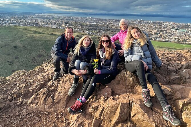 5 Days English Speaking Course Around Edinburgh - The small-group setup, where your tutor is part of the trip