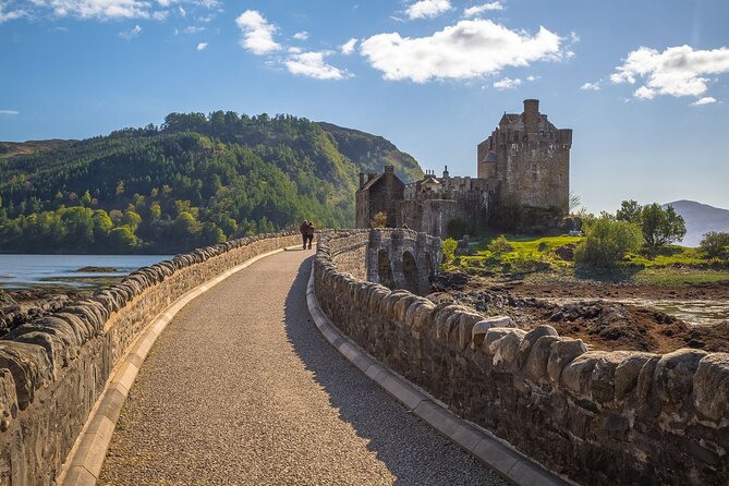 6 Day Outer Hebrides, Isle of Skye & optional 'Hogwarts Express' - Day 5: Skye exploration, Sligachan fairy bridge views, and Eilean Donan Castle