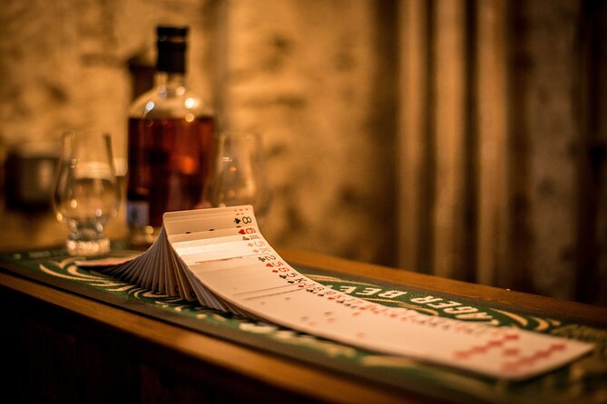 90min Underground Whisky Tasting in Edinburgh's Old Town - Entering Edinburgh’s Lost Close: Underground whisky with real atmosphere