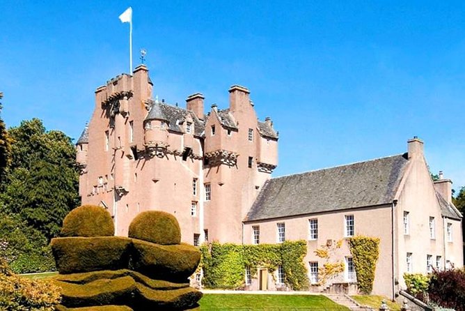 Aberdeen & Shire Castle & Distillery Private Group one Day Tour - Balmoral Castle as the alternative: choose your royal flavor