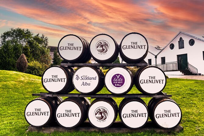 Best Scottish Whisky Distilleries Private Tasting Trip plus optional Castle Tour - Glenfiddich: family-owned single malt and a classic first stop