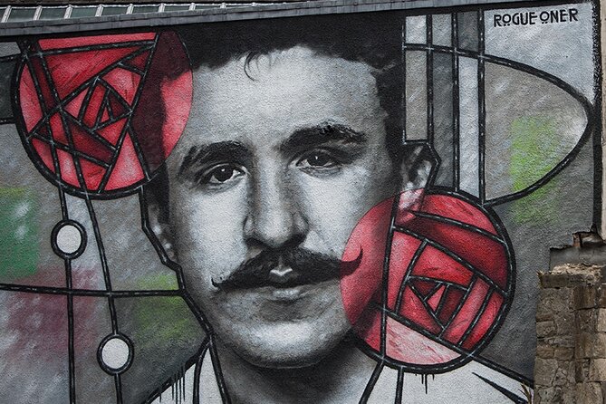Charles Rennie Mackintosh Walking Tour: Saturdays 10am - Guides make the difference: Tommy, Vas, and Louise style energy