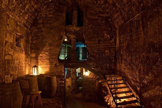 City of the Dead: The Double Dead Tour - Inside the South Bridge Vaults: stairs, sound, and well-timed chills