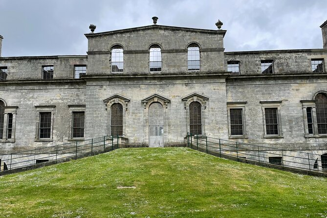 Codebreakers' Choice: Rosslyn Chapel & Da Vinci Code - Door-to-Door Pickup in a Mercedes Mini Van (And Why It’s Worth It)