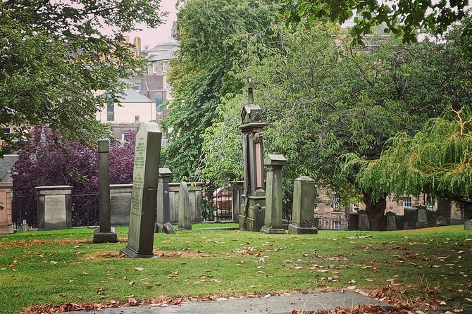 Dark History and Ghost Tour of Edinburgh - Stop 5, Grassmarket: riots, executions, and betrayal