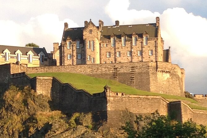 Day Tours & Shore Excursions Glasgow, Greenock & across Scotland - Burrell Collection at Pollok Park: art, tapestries, and a calm change of tempo