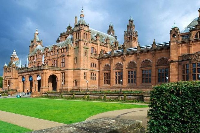 Discover Glasgow. Full day private tour in people carrier. - Kelvingrove Art Gallery, Dali’s Christ, and a park pause