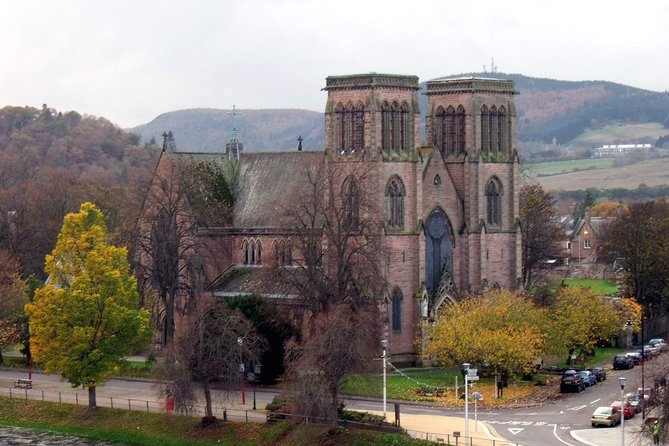 Discovering Inverness: A Self-Guided Audio Tour of the Capital of the Highlands - Greig Street Bridge and the Old High Church pause
