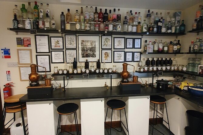 Distill a bottle of Gin on mini copper stills - Price and value in Edinburgh: is $125.01 worth it?
