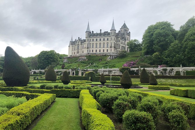 Dunrobin Castle Private Tour - Falls of Shin and the salmon leap moment