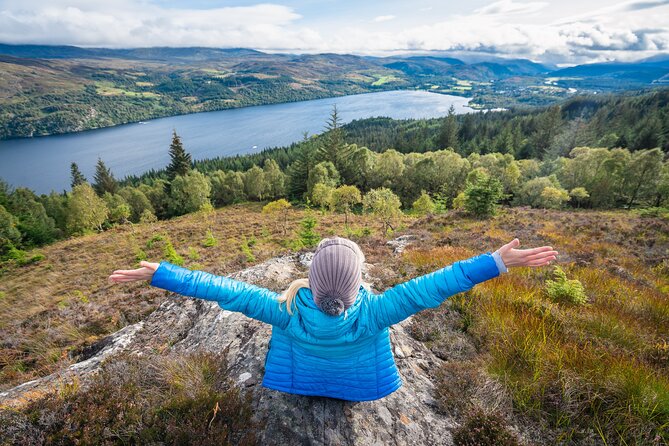Edinburgh: 3-Day Wild Skye & Loch Ness Hunter Tour with Hostel - Getting started in Edinburgh, then letting someone else drive