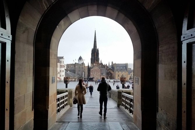 Edinburgh Castle Guided Walking Tour in English - Key highlights worth your time