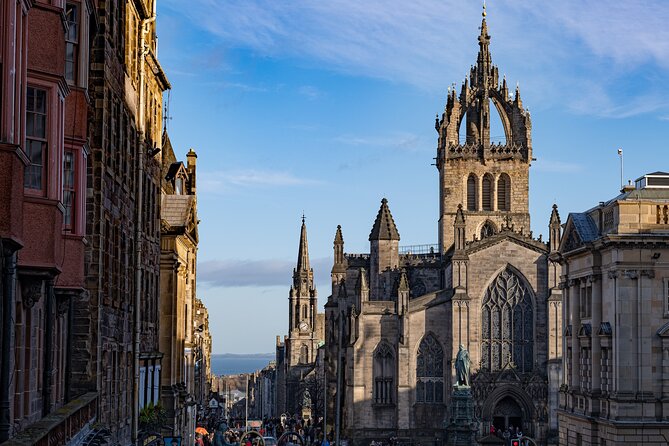 Edinburgh Castle: Guided Walking Tour with Entry Ticket - Price and value: is $51.32 worth it?