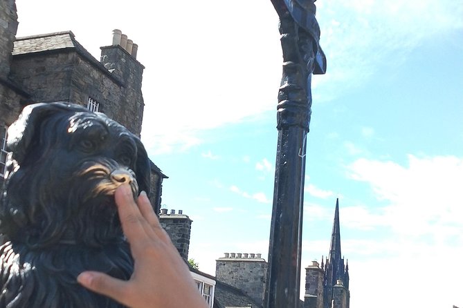 Edinburgh City Walking Tour, Discover Old Town, Royal Mile with a Local Expert! - Old Town Royal Mile With Rishi: what you actually get in 2 hours