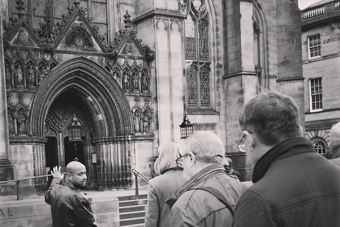 Edinburgh City Walking Tour, Discover Old Town, Royal Mile with a Local Expert! - Small group energy with Rishi: Q&A that doesn’t feel forced