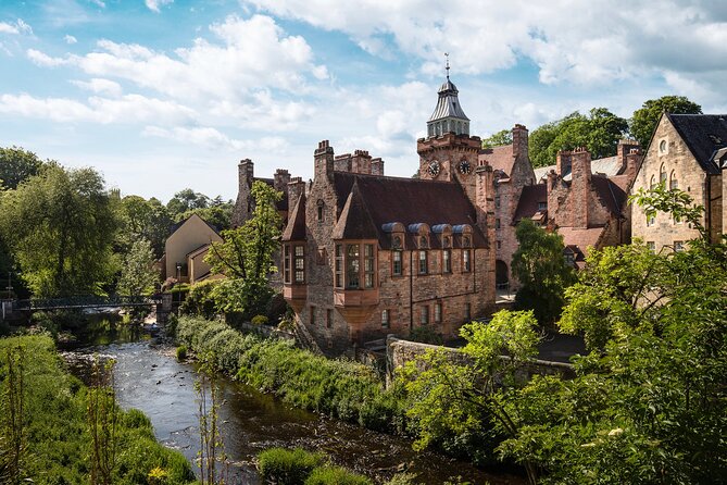 Edinburgh: Dean Village & New Town Walking Tour - Dean Village: a peaceful start near Princes Street