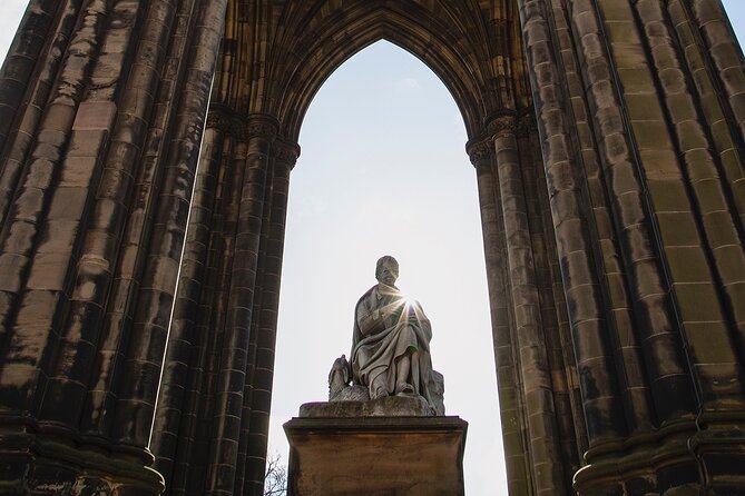Edinburgh: Dean Village & New Town Walking Tour - Dundas House: Palladio inspiration and a possible interior moment