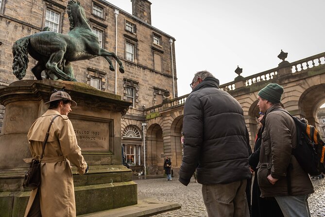 Edinburgh Historical Gems Tour with Whisky & Local Flavours - Price and value, plus who should book