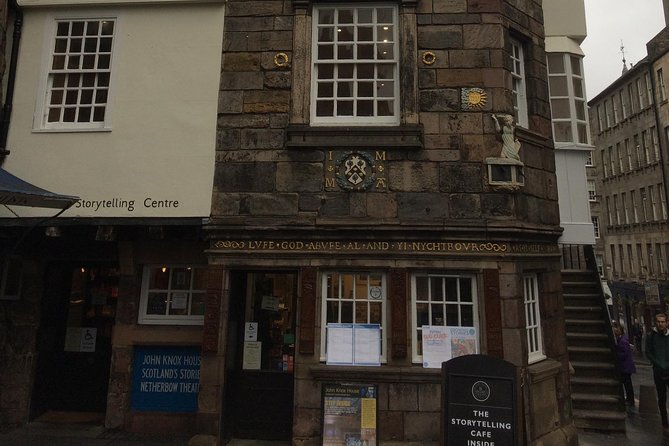 Edinburgh: History Lovers Old Town Walking Tour - What you’re really paying for at $24.95
