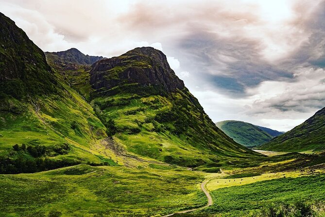 Edinburgh: Loch Ness, Glencoe & The Highlands - Starting from Edinburgh at 7:30, and how the day really feels