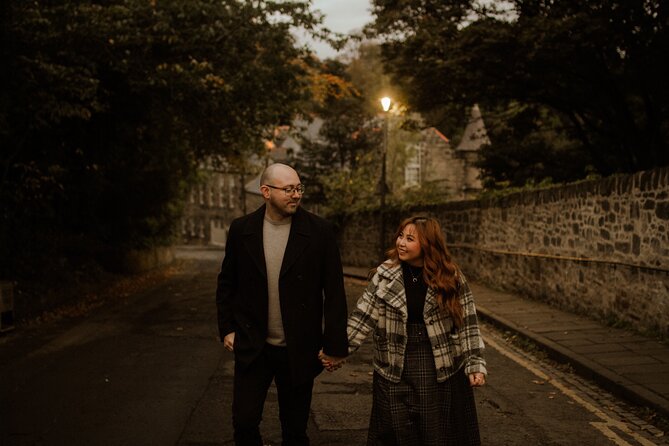 Edinburgh Photo Shoot - capture your memories ! - Optional nature time: Circus Lane and Dean Village by the Water of Leith