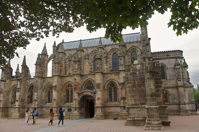 Edinburgh: Rosslyn Chapel, the Borders & Glenkinchie Distillery - Getting Out of Edinburgh: What the 8 Hours Really Feel Like