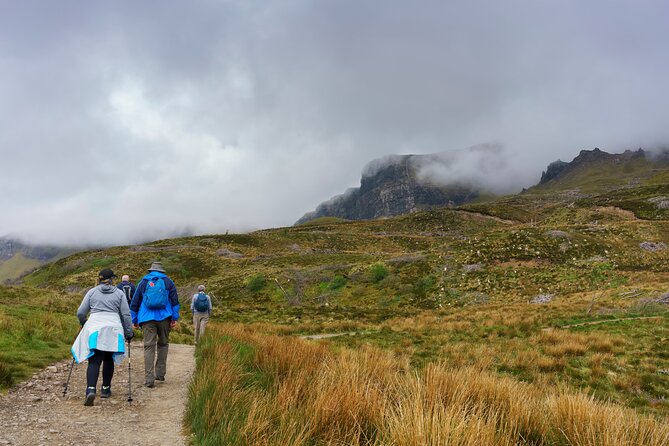 Edinburgh: Stirling Castle & Loch Lomond Private Luxury Day Tour - Loch Lomond and The Trossachs: the hour you will remember