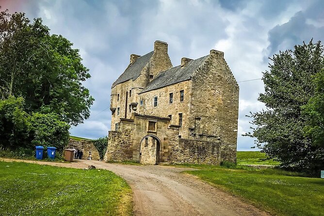 Edinburgh to Inverness Private Transfer with Tour on the way - Edinburgh to Inverness, but with real Highlands momentum