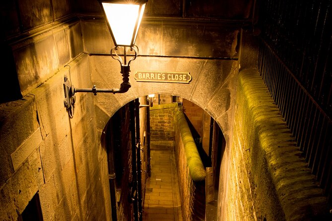 Edinburgh: Witches & Haunted History Walking Tour - St Giles’ Cathedral and Parliament Square, plus the Mary Queen of Scots link