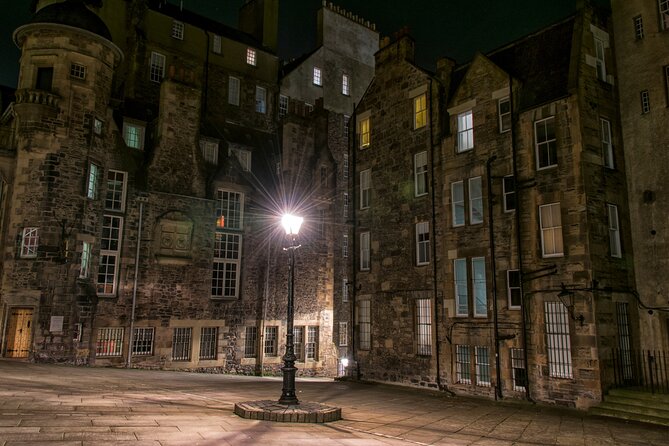 Edinburgh: Witches & Haunted History Walking Tour - Lady Stairs House courtyard: hidden space, gruesome stories, and the poet thread