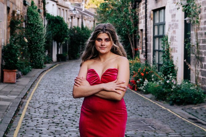 Elegant Professional Private Photoshoot Tour in Edinburgh - What Lewis Actually Does During the Shoot (And Why You Feel Better)