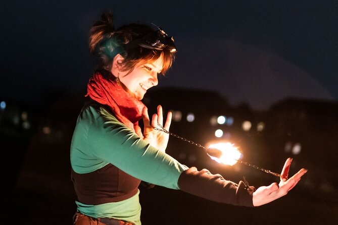 Fire Dancing with Iga - Where the night starts: Greyfriars Bobby to a fire-tool workout