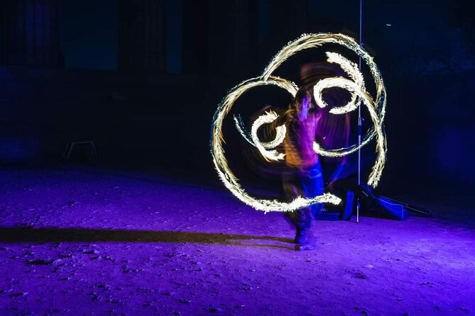 Fire Dancing with Iga - Learning tricks: from warm-up to juggling practice with flames