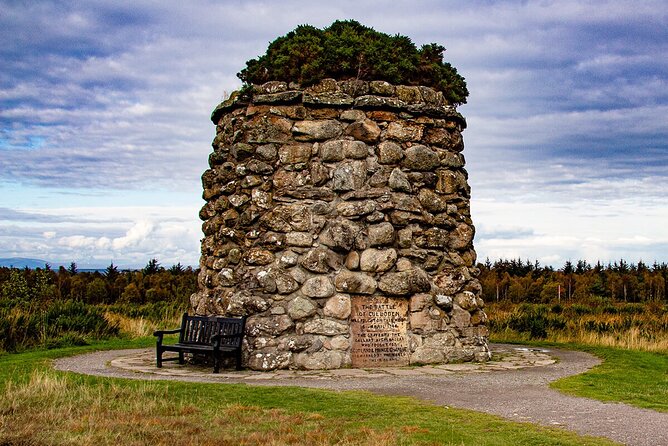 From Inverness to Loch Ness , Cawdor Castle , Culloden and more - A smart private day route from Inverness