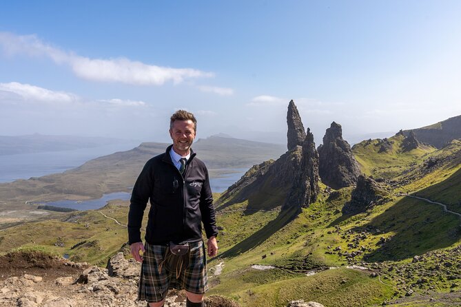 Full Day Private Executive Isle of Skye Tour - Quiraing: prehistoric-looking terrain with top-tier views