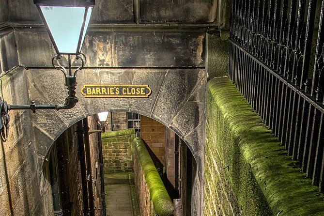 Ghosts, Mysteries, and Witches Tour - Greyfriars Kirkyard: the big finale with grave-robber stories and Bloody Mackenzie