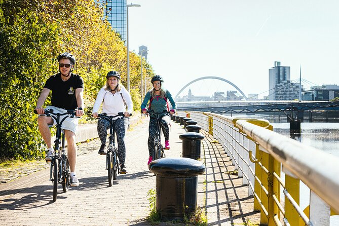 Glasgow EBike and Whisky Distillery Tour! - Finnieston Crane, Riverside Museum, and Glasgow University in One Easy Sweep