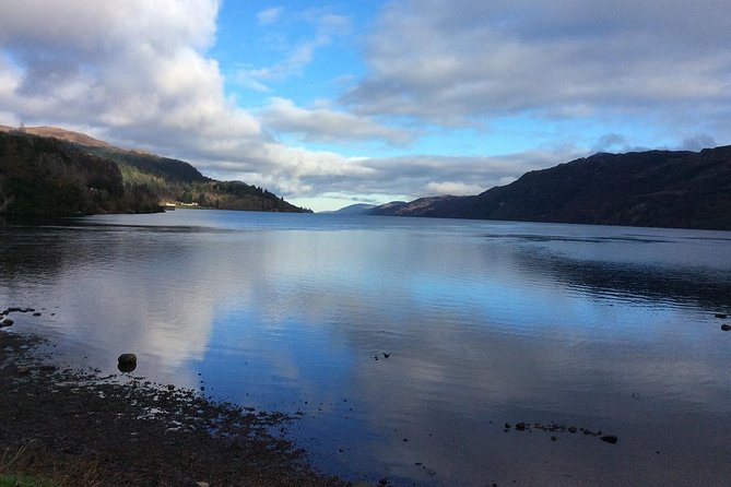 Glasgow: Eilean Donan, Loch Ness & Glenfinnan - 2 Day Tour - Day 2: Glengarry Viewpoint, then straight into Eilean Donan Castle territory