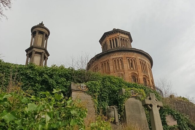 Glasgow Private Self-Guided Tour - Glasgow Necropolis: a graveyard built to impress