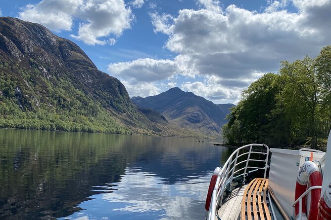 Glenaladale Cruise - Great for wizard spotting! - Stop 2: Glenfinnan Monument, Commemorated From the Water