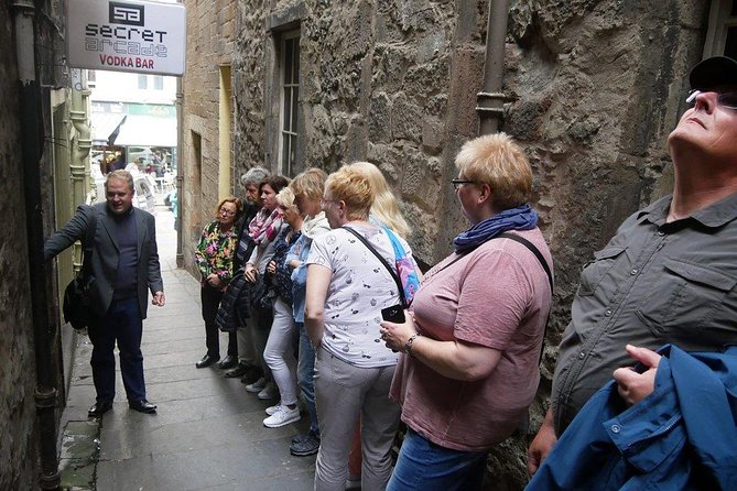 Guided Edinburgh Private Walking Tour - New Town Georgian Streets and UNESCO-Scale Planning
