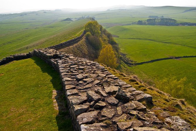 Hadrian's Wall & The Borders Tour from Edinburgh Incl. Admission - Roman Borders From Edinburgh: What You Really Get in 10.5 Hours